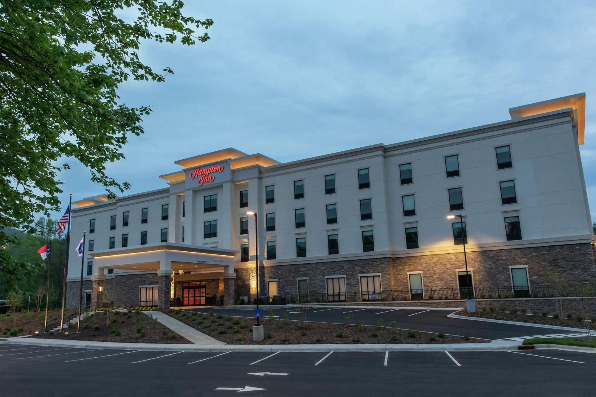 Hampton Inn Black Mountain Eksteriør billede