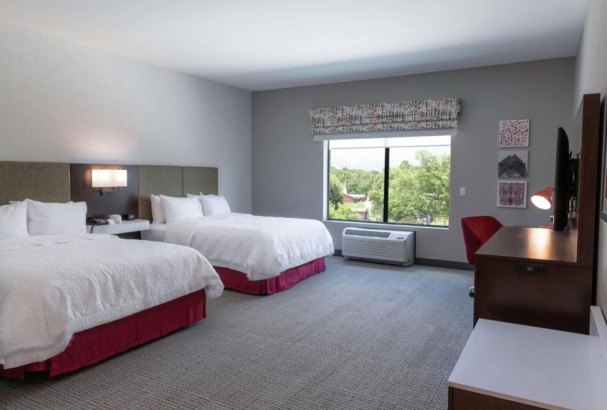 Hampton Inn Black Mountain Eksteriør billede